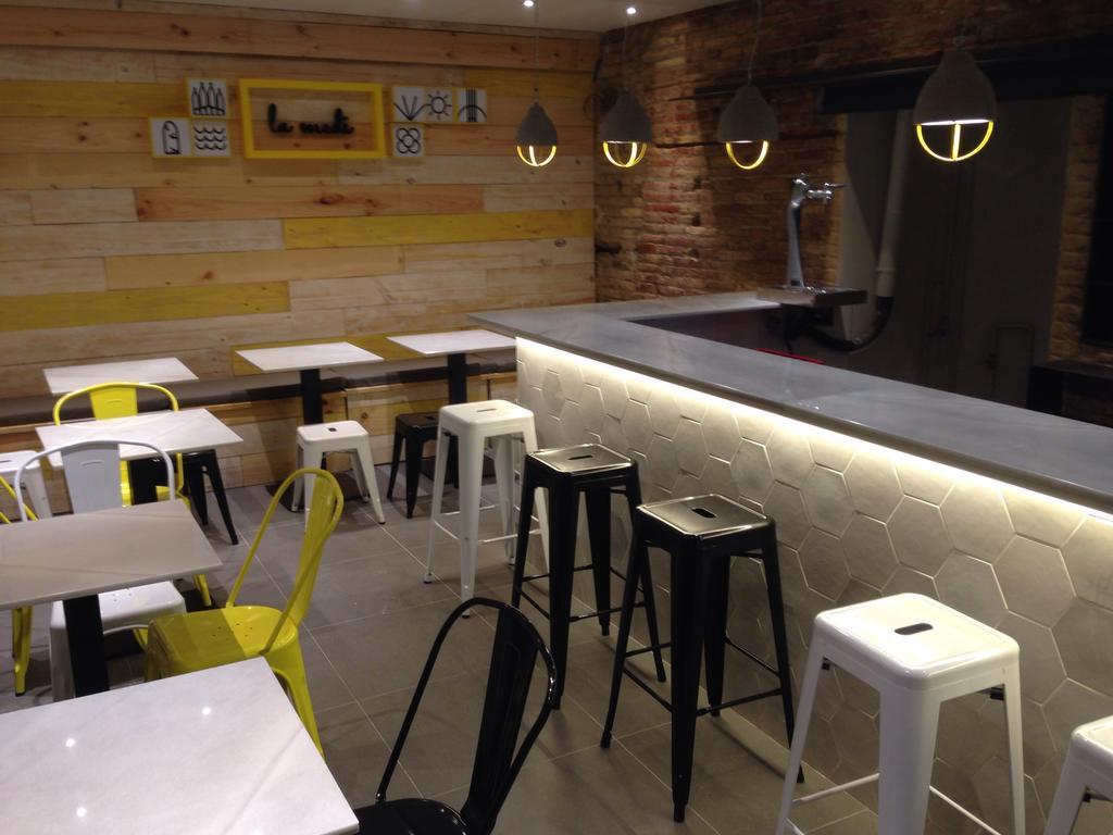 Alguera Apartments Napols Barcelona Luaran gambar